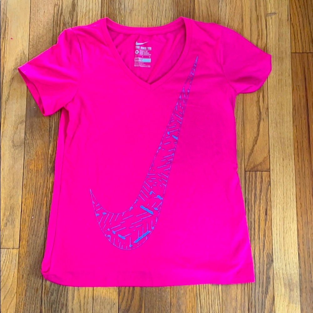 Nike dri-fit tshirt